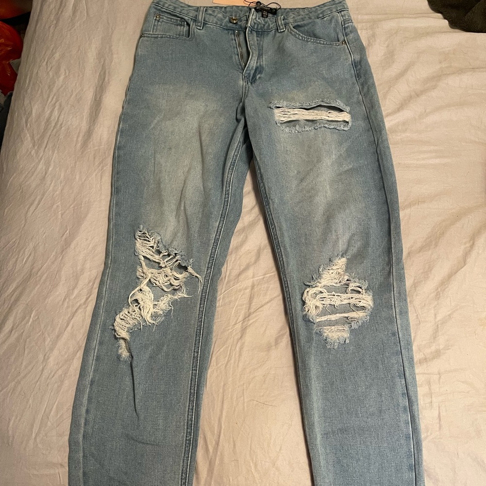Missguided 6 Tall ripped jeans
